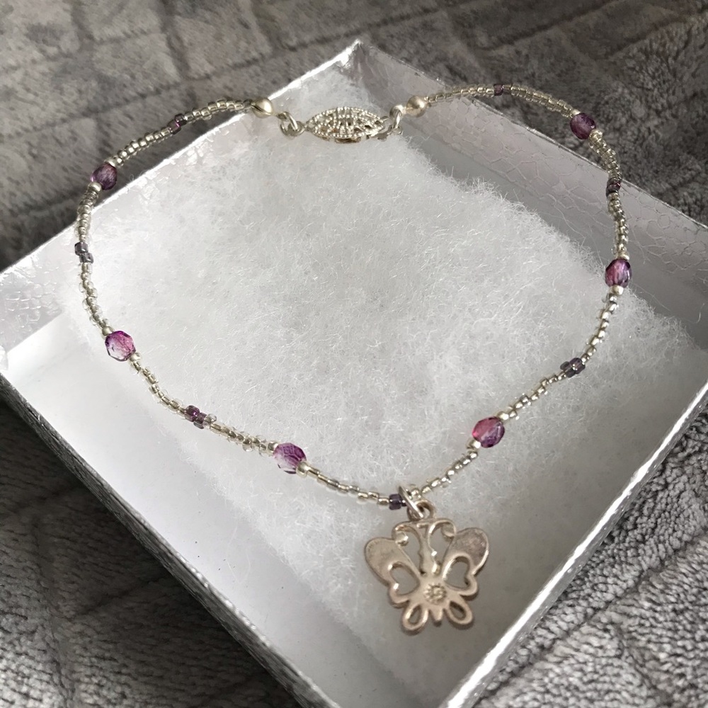 🪞 butterfly charm beaded anklet
